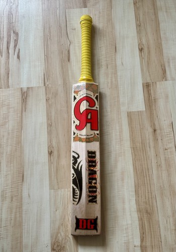 Dragon cricket bat - ca, 1