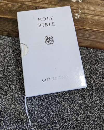 Pocket holy bible kjv - pocket, white