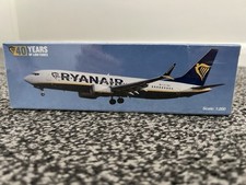 RYANAIR Collectible Scale Model Aircraft: BOEING 737-8200 EI-HGT