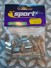 Scalextric*NEW* 1/32 Accessories C8255 Middle Track Clips x50 -One sealed Packet