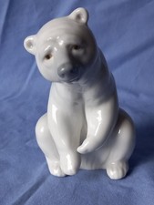 Lladro 1208 'Resting' Polar