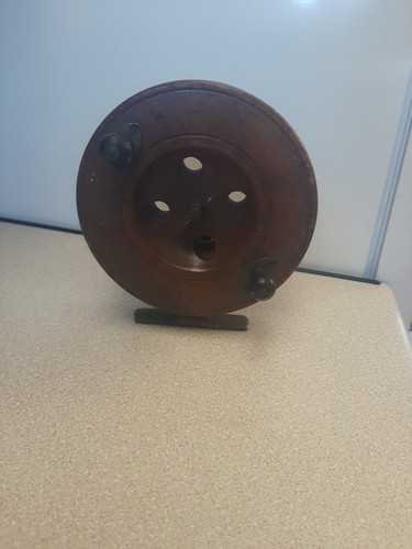 Vintage fishing reels - fishing,