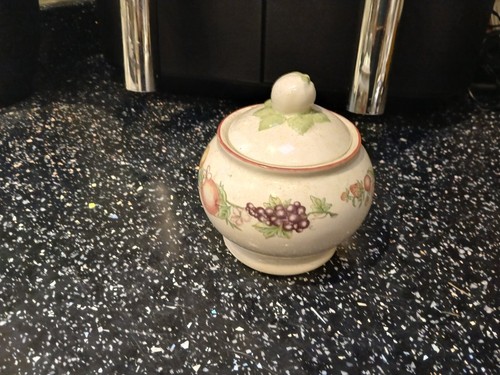 Boots orchard lidded - orchard, sugar
