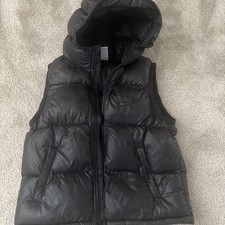 Boys Nike Puffer Gilet Size M