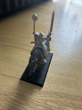 Warhammer Bretonnian hand maid