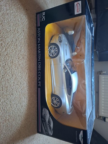 Aston martin dbs - martin, remote