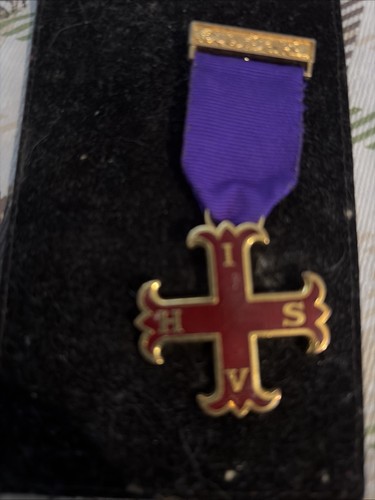 Red cross constantine - red,