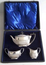 GOOD CASED VICTORIAN ANT