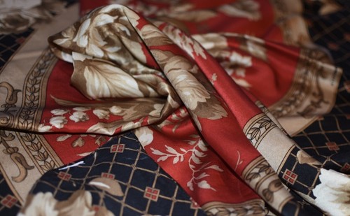 Liz claiborne designer - designer, silk