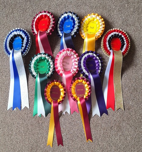 Full sets horse - full, of