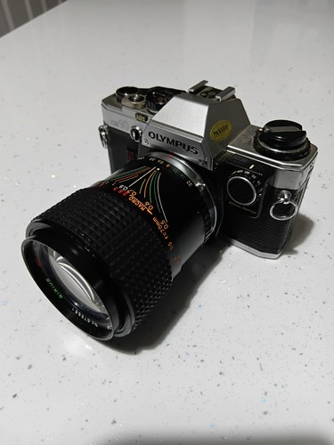 Olympus 35mm film camera - film,