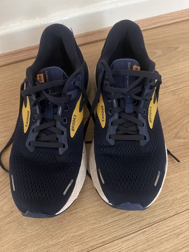 Brooks adrenaline gts - size, 8