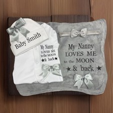 NEWBORN baby Moon & Back Nan