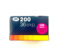 Boots Universal 200 ISO Colour