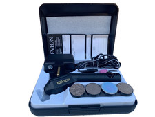 VINTAGE REVLON ELECTRIC NAIL FILE/DRILL PORTABLE MANICURE PEDICURE KIT IN A CASE