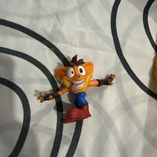 New Arms Wide Crash Bandicoot Smash Box Surprise Action Figure