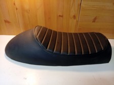 universal  bobber seat new cafe racer project 