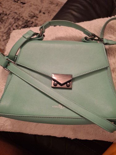 Brand new stunning artelier - new,
