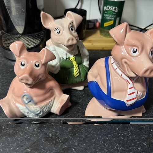 Wade natwest pigs - pigs, 3