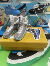 Nike Air Mags Keychain Pair and Box