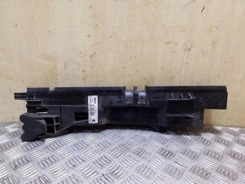 Bmw e70 radiator - bmw, bracket