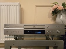 SONY SCD-XE600 SUPER AUDIO CD Player Multi Channel Silver AC10OV with Remote 