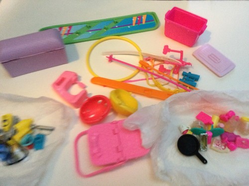 Vintage sindy accessories - vintage,