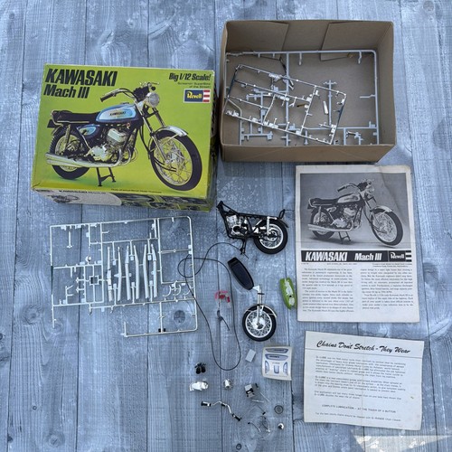 Revell kawasaki mach iii 500 - kawasaki,
