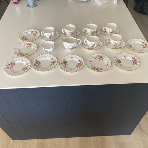 Royal crown derby - a,