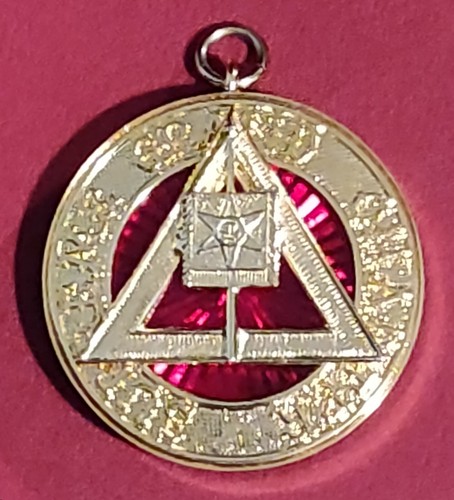 Supreme grand chapter masonic - supreme,
