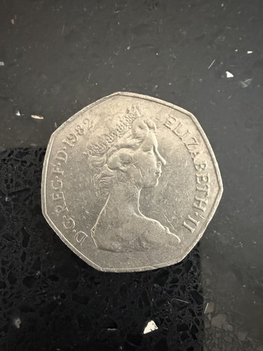 1982 old large style 50p - old,