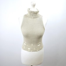 Urban Outfitters - Distressed