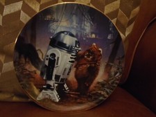 Star Wars  Hamilton Collection R2-D2 & Wicket Tenth Anniversary Plate not statue