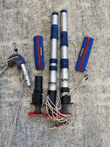Pair mistral mast - pair,