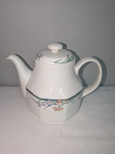 Vintage royal doulton - ,