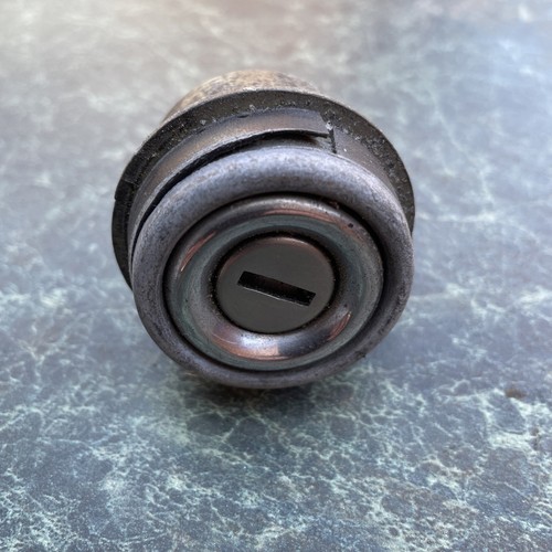 T25 tailgate lock - tailgate,