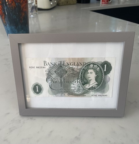 Framed vintage 1960s one - vintage, pound