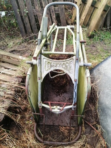 Sheep turnover crate - sheep,