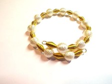 Memory wire bracelet white - bracelet,