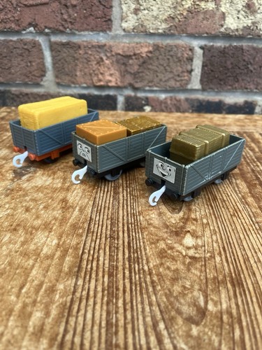 Thomas the tank engine - thomas,