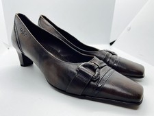Caprice Leather Brown Shoes Heels Size 5.5 in Very Good Condition