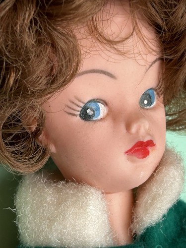 Vintage 1960s sindy - 💛,