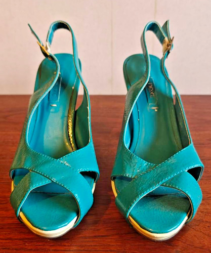 Turqoise peeptoe slingbacks - turqoise,