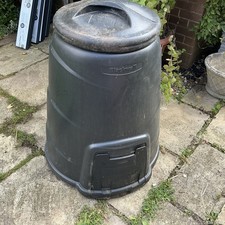 Blackwells 220ltr Composter Garden Waste Bin with Lid and Door