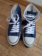 Blue / White Canvas Roces