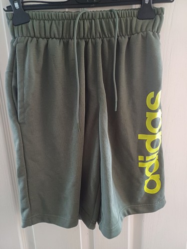 Bnwt mens adidas green - mens,