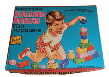 VINTAGE BERWICK TOY INTERLOCKING BUILDING BRICKS FOR TODDLERS NO 1. 1960S RARE