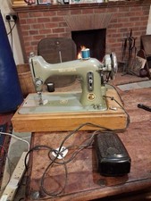 Vintage Sewglyde Universal