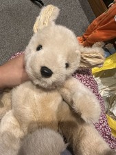 Vintage Russ Teddy Bear.  Very Cute. And Good Gift For. Christmas