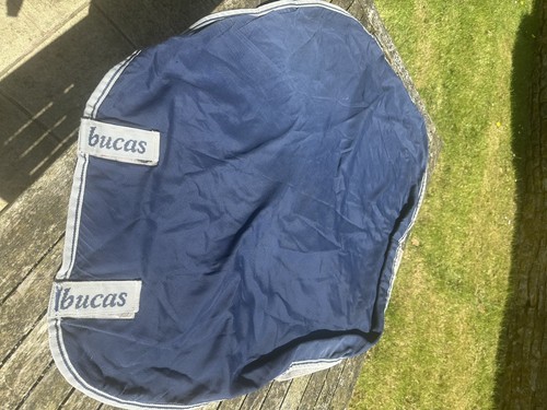Bucas 150g stable neck - 150g, cover